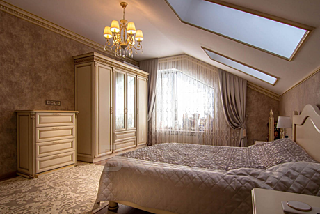 ИРИДА БУК БЕЛОСНЕЖНЫЙ ЗОЛОТАЯ